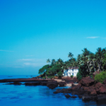 From Sea to Sky: Archipelagic Thinking in Deserts/Islands